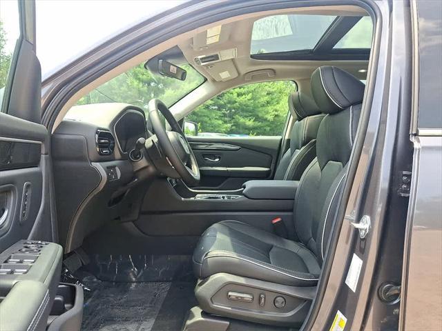 new 2025 Honda Pilot car, priced at $54,530