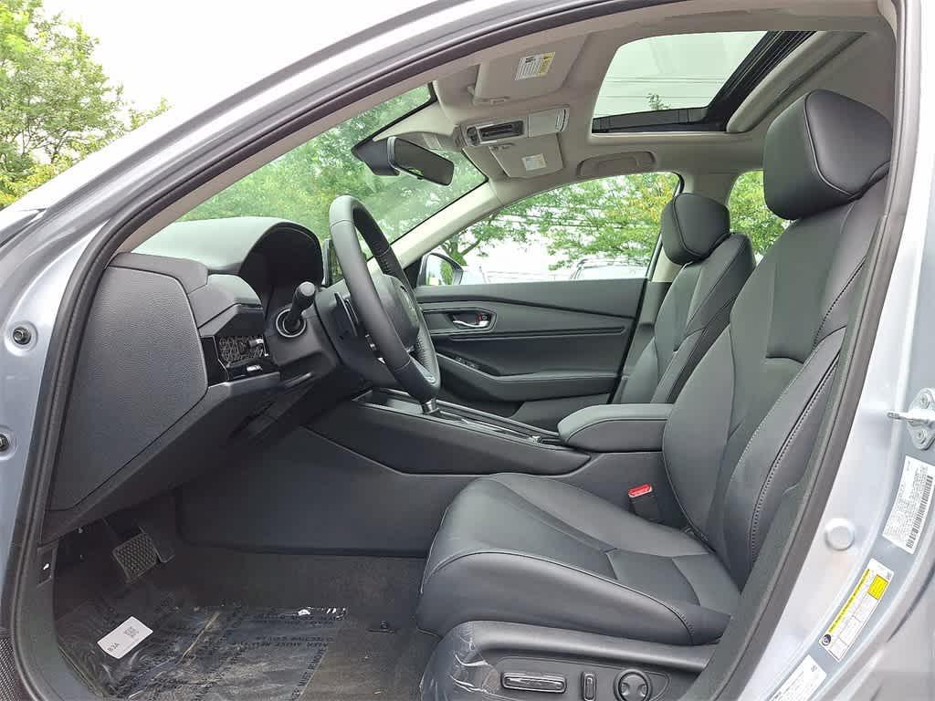new 2025 Honda Accord Hybrid car, priced at $40,450