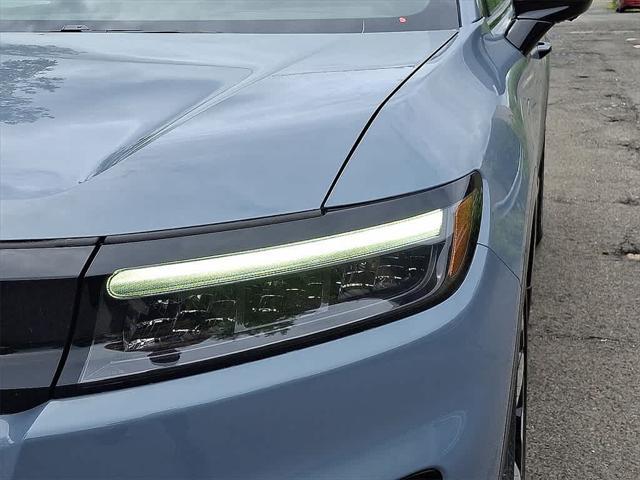 new 2025 Honda Prologue car, priced at $59,805