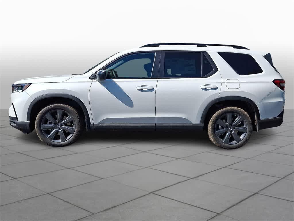 new 2025 Honda Pilot car, priced at $44,250
