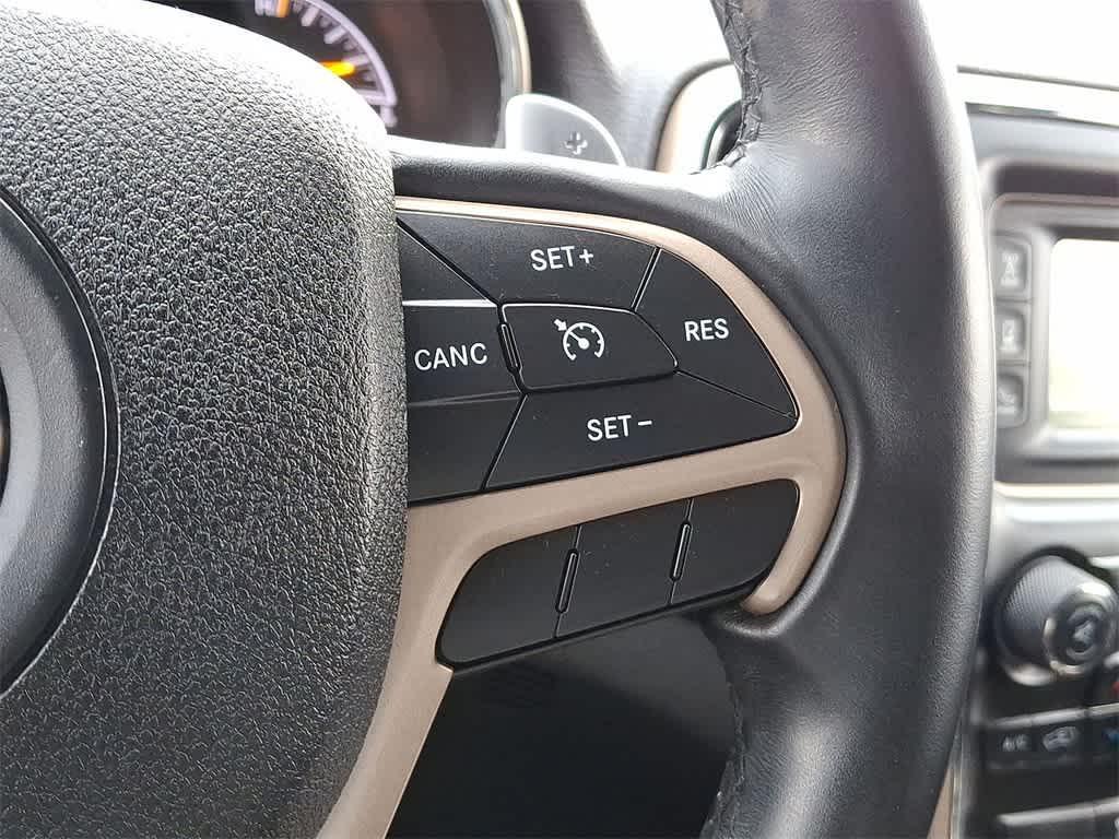 used 2015 Jeep Grand Cherokee car, priced at $12,298