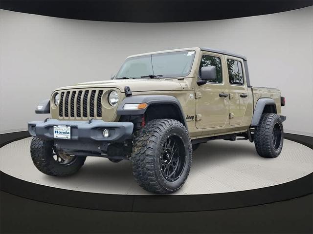 used 2020 Jeep Gladiator car, priced at $25,579