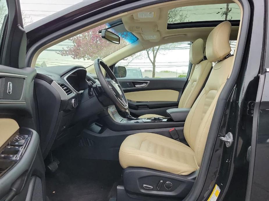 used 2015 Ford Edge car, priced at $11,995