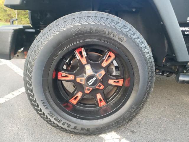 used 2016 Jeep Wrangler Unlimited car, priced at $18,721