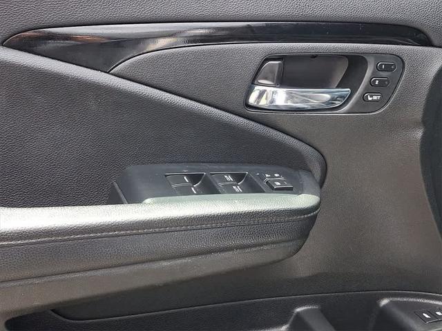 used 2022 Honda Pilot car, priced at $32,249