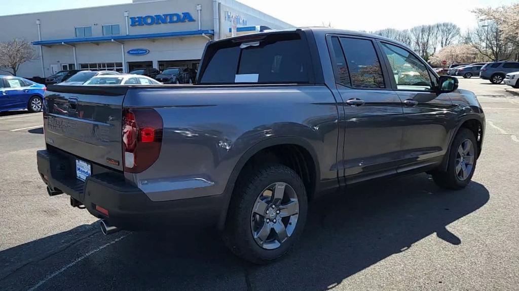 new 2024 Honda Ridgeline car, priced at $46,375