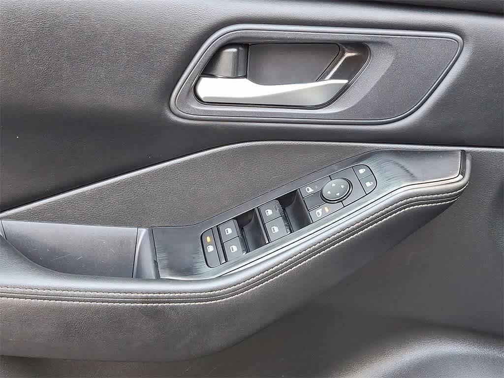 used 2024 Nissan Rogue car, priced at $19,895