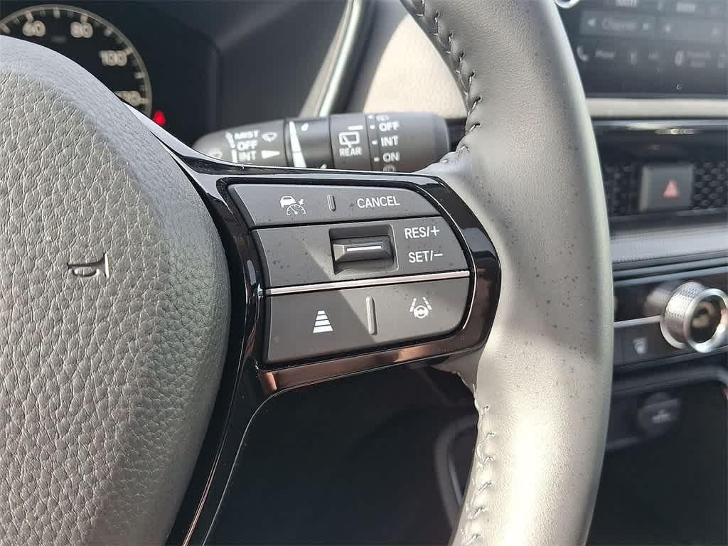 used 2025 Honda CR-V car, priced at $33,498