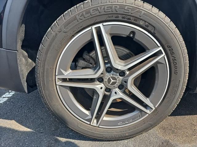 used 2021 Mercedes-Benz GLB 250 car, priced at $24,440