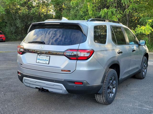 new 2025 Honda Pilot car, priced at $50,495