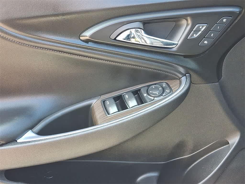 used 2018 Chevrolet Malibu car, priced at $14,998