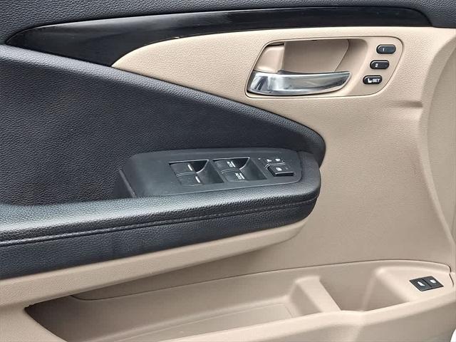 used 2022 Honda Pilot car, priced at $31,749