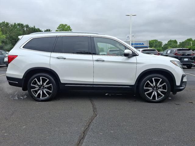 used 2022 Honda Pilot car, priced at $30,997