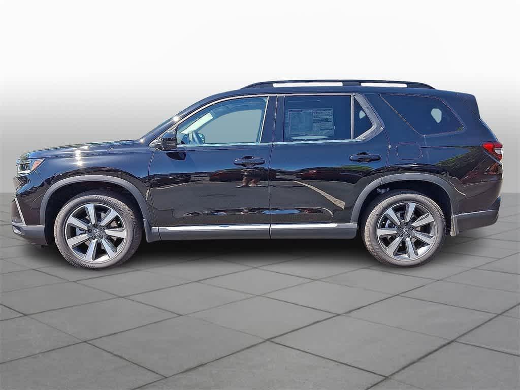 new 2025 Honda Pilot car, priced at $52,575