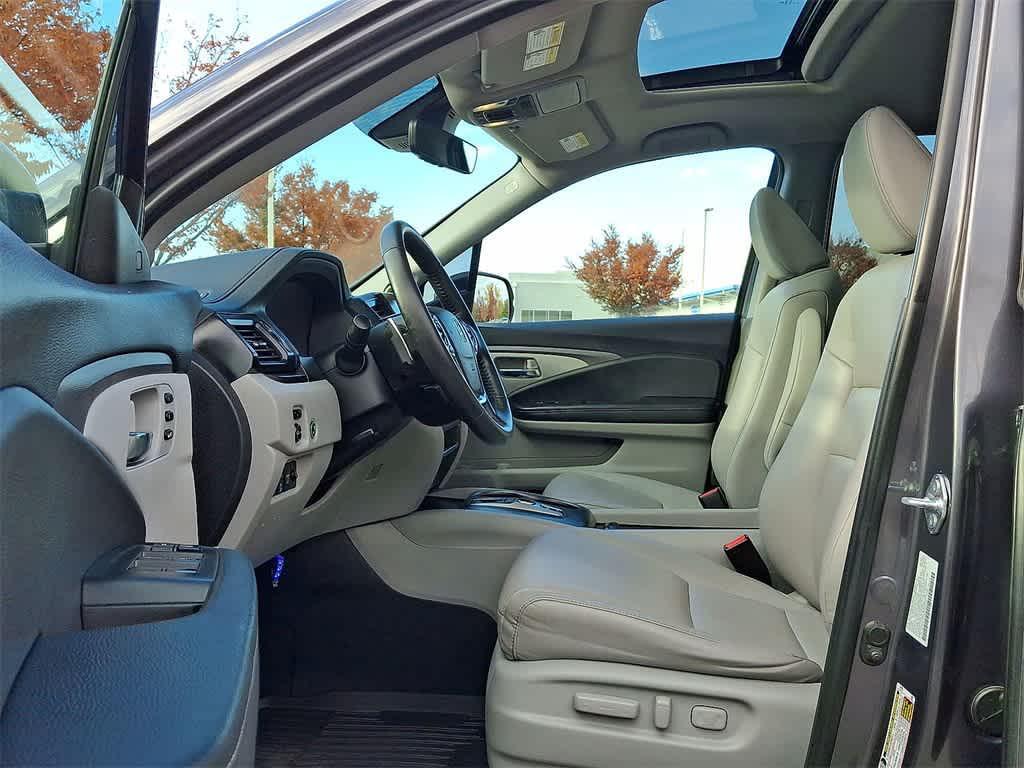 used 2023 Honda Ridgeline car, priced at $30,998