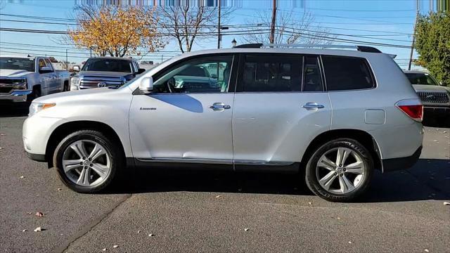 used 2013 Toyota Highlander car, priced at $16,903