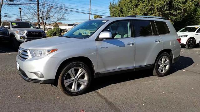 used 2013 Toyota Highlander car, priced at $16,903