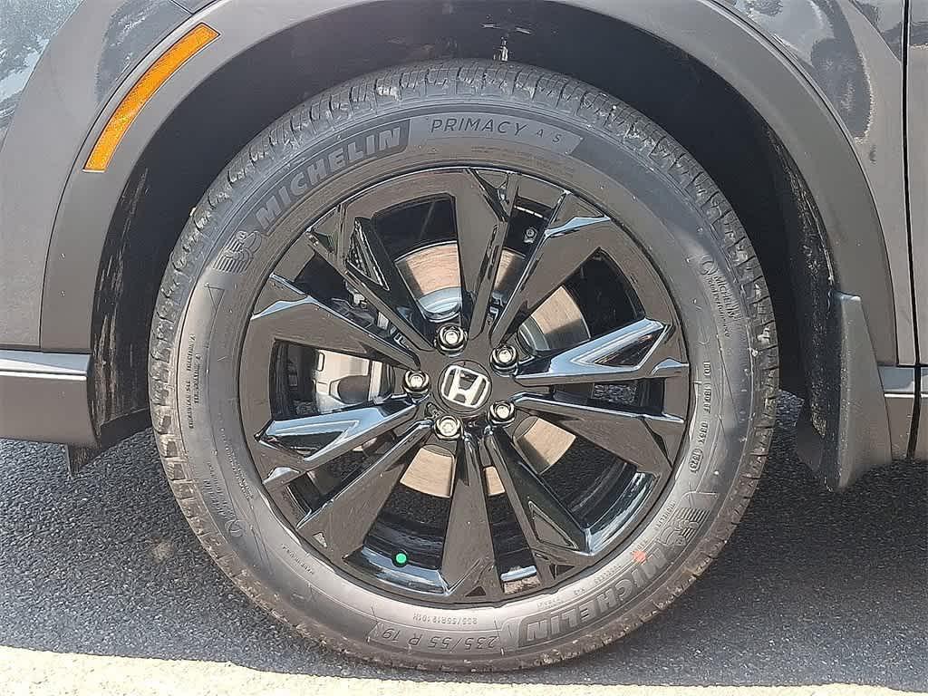new 2026 Honda CR-V Hybrid car, priced at $42,450
