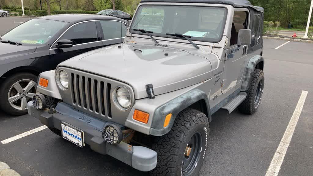 used 2000 Jeep Wrangler car, priced at $10,995