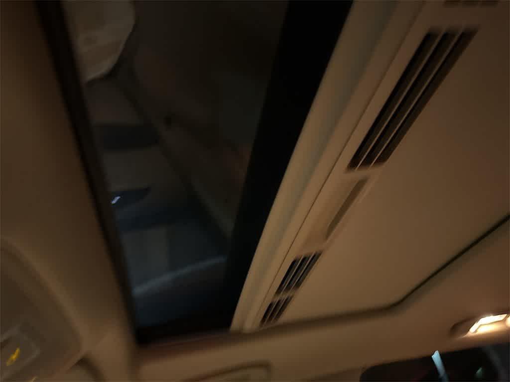 used 2013 Mercedes-Benz M-Class car, priced at $7,998