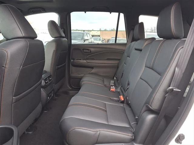 new 2025 Honda Passport car, priced at $49,100