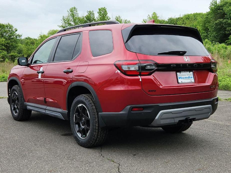 new 2025 Honda Pilot car, priced at $52,950