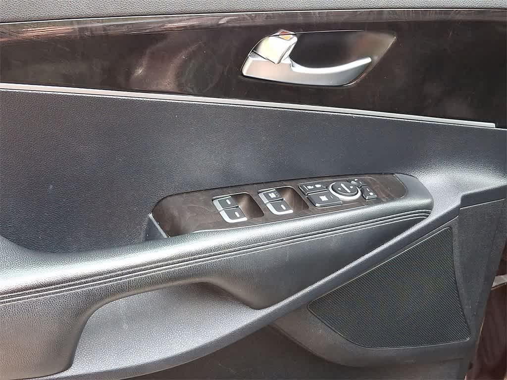 used 2016 Kia Sorento car, priced at $7,998