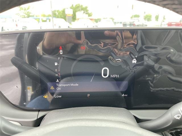 new 2025 Buick Envista car, priced at $31,010