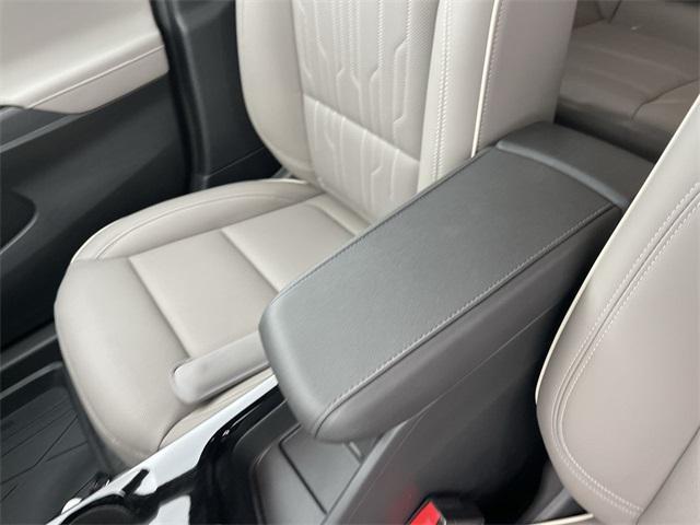 new 2025 Buick Envista car, priced at $31,010
