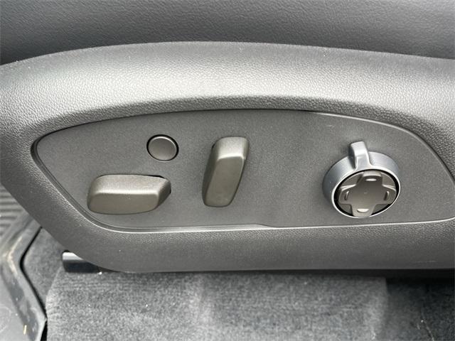 new 2025 Buick Enclave car, priced at $57,885
