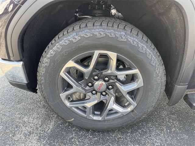 new 2025 GMC Sierra 1500 car, priced at $58,670