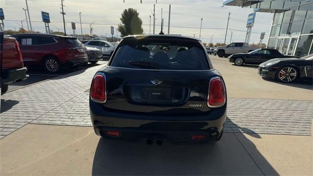 used 2017 MINI Hardtop car, priced at $9,990
