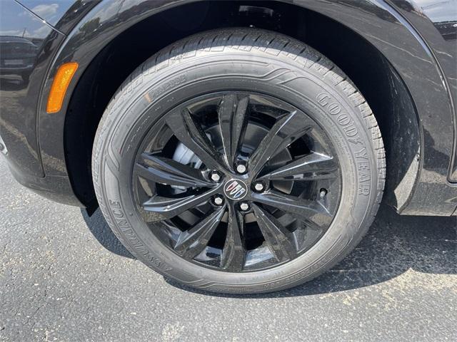 new 2025 Buick Envista car, priced at $29,620