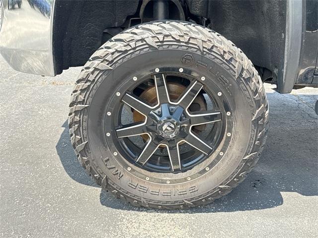 used 2018 GMC Sierra 1500 car, priced at $30,990