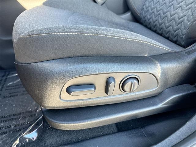 used 2023 Chevrolet Equinox car, priced at $20,990