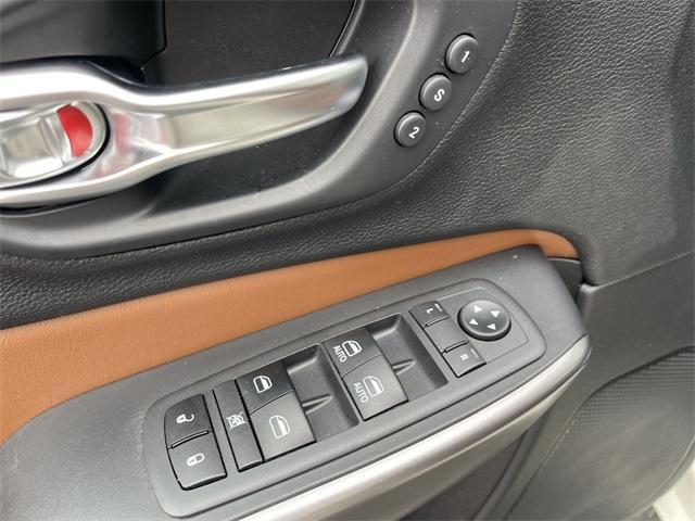 used 2019 Jeep Cherokee car, priced at $16,990