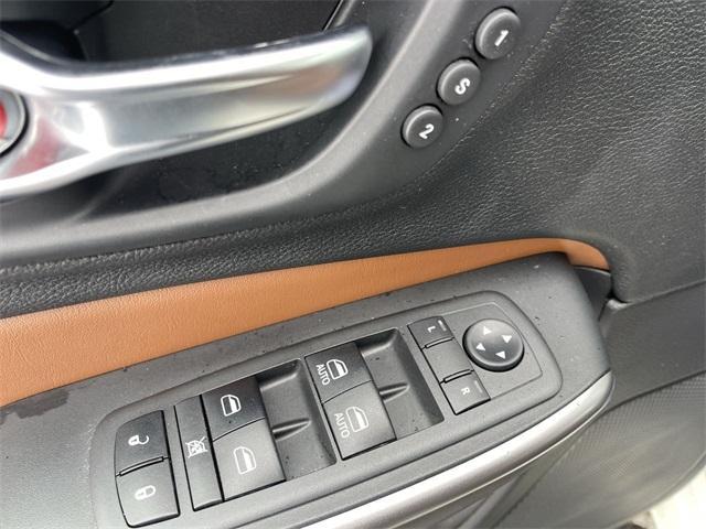 used 2019 Jeep Cherokee car, priced at $16,990