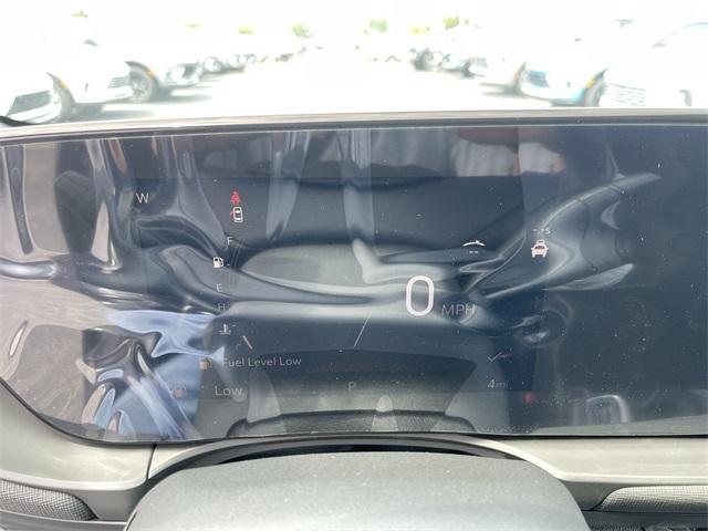 new 2025 Buick Envista car, priced at $27,425