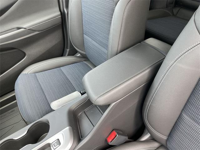 new 2025 Buick Envista car, priced at $27,425