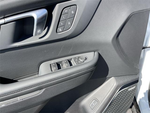 new 2025 Buick Enclave car, priced at $49,830