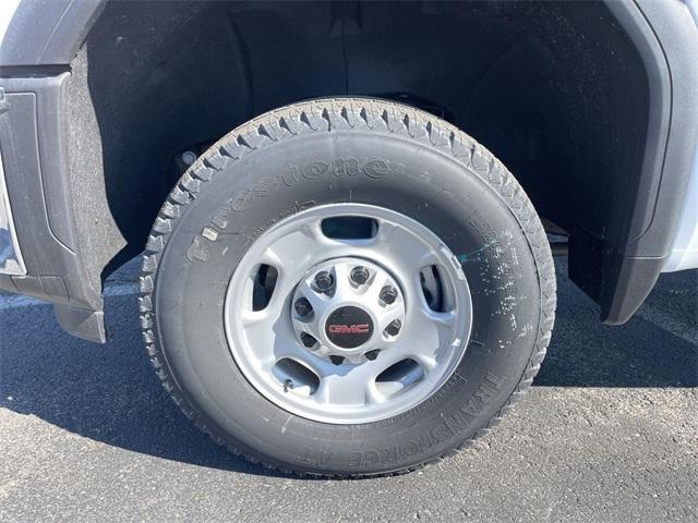 new 2024 GMC Sierra 2500 car, priced at $49,625