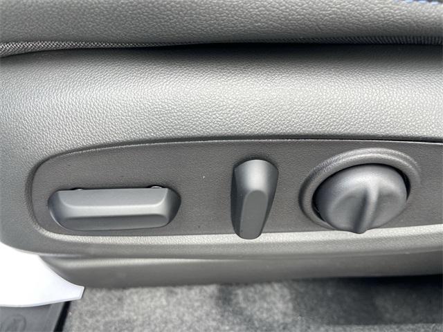 new 2026 Buick Envista car, priced at $31,260