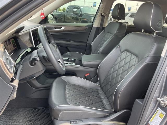 used 2024 Volkswagen Atlas car, priced at $39,990