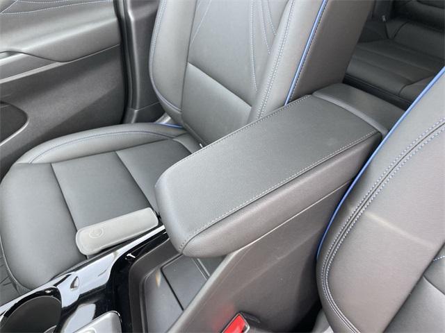 new 2025 Buick Envista car, priced at $29,495