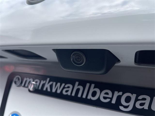 used 2020 Jeep Cherokee car, priced at $15,981