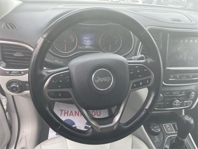 used 2020 Jeep Cherokee car, priced at $15,981