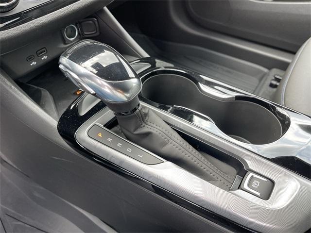 new 2025 Buick Envista car, priced at $29,495