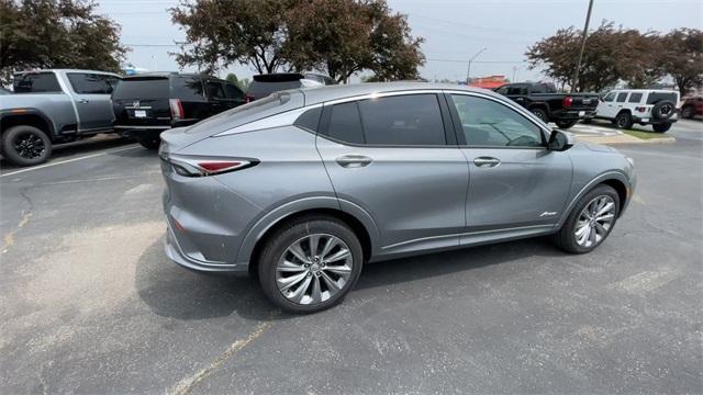 new 2025 Buick Envista car, priced at $31,135