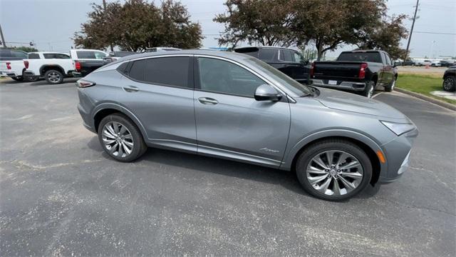 new 2025 Buick Envista car, priced at $31,135