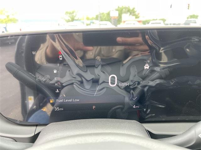 new 2025 Buick Envista car, priced at $27,300